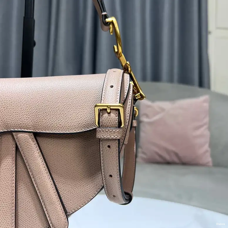 2305HT0016 Bag Dio 0820